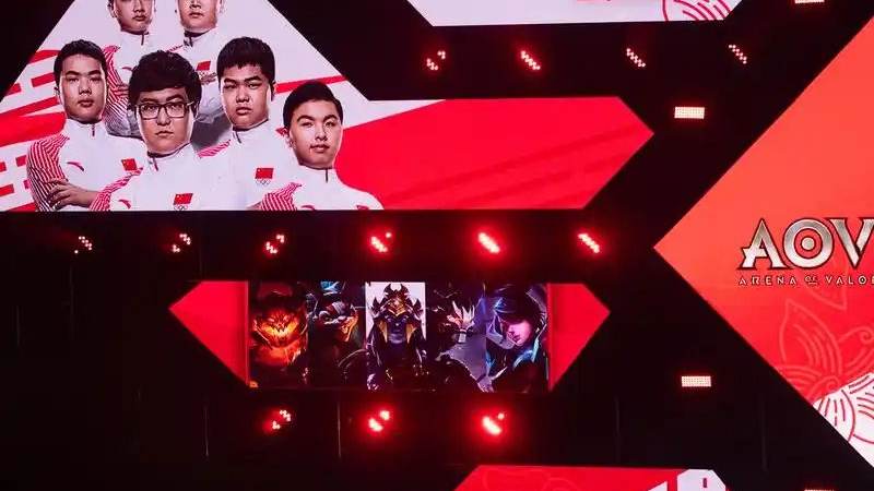 T1战队S16阵容怎么查？英雄联盟全球总决赛名单确认规律与位置拆解